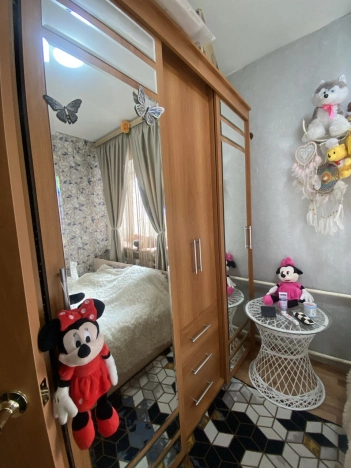 Купить двухкомнатную квартиру на улице Школьная в Калужской области. Вариант № 35061, 4, площадь -  квм, цена 4000000 рублей