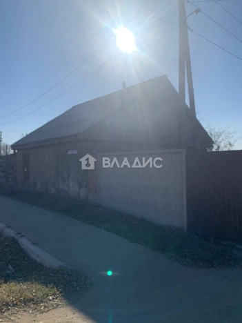 Купить дом на улице Белокаменная в Улан-Удэ. Вариант № 8200945, 0, площадь -  квм, цена 3950000 рублей