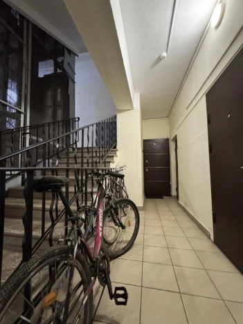 Купить квартиру в Москве. Вариант № 8431412, 14, площадь -  квм, цена 21000000 рублей