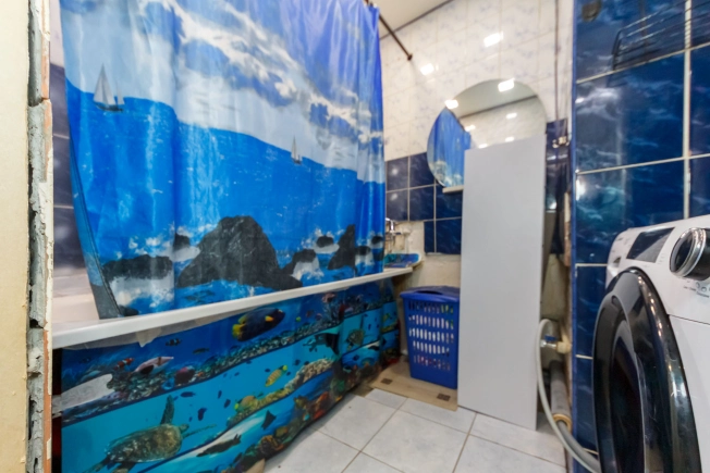 Купить трехкомнатную квартиру на улице Олега Кошевого в Калининграде. Вариант № 302120, 17, площадь -  квм, цена 6500000 рублей