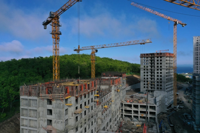 Купить квартиру в новостройках в ЖК Посейдония в Владивостоке. Вариант № 4137469, 2, площадь -  квм, цена 7577500 рублей