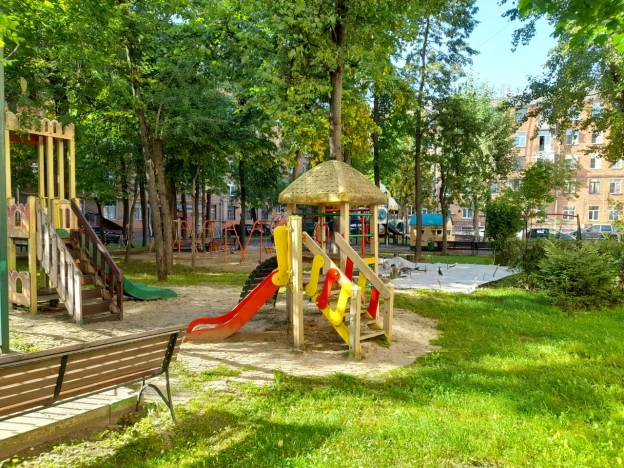Купить комнату в Москве. Вариант № 3784804, 30, площадь -  квм, цена 9500000 рублей