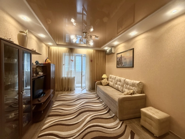 Купить однокомнатную квартиру в Волгограде. Вариант № 14446, 11, площадь -  квм, цена 6300000 рублей