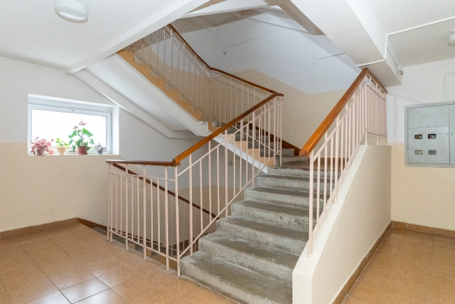 Купить трехкомнатную квартиру в Микрорайоне Лимончики, Ковров в Коврове. Вариант № 5842862, 39, площадь -  квм, цена 11950000 рублей