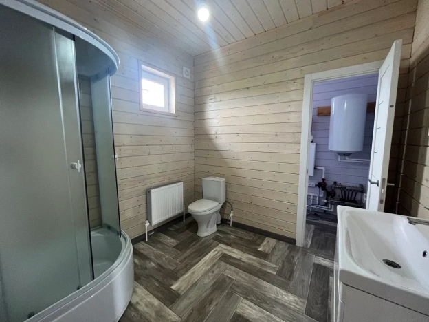 Купить дом в Москве. Вариант № 9153868, 8, площадь -  квм, цена 7600000 рублей