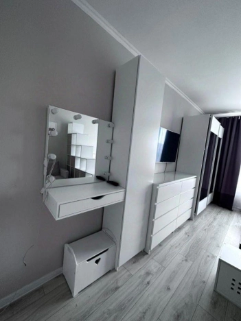 Купить однокомнатную квартиру на улице Шелепихинская набережная в Москве. Вариант № 9973684, 1, площадь -  квм, цена 12000000 рублей