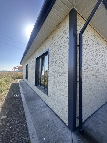 Купить дом в Приморском крае. Вариант № 5921710, 5, площадь -  квм, цена 9800000 рублей