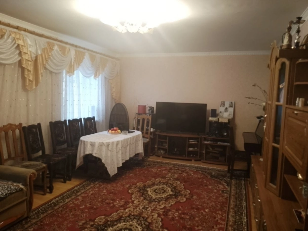 Купить дом на улице Везельская в Белгороде. Вариант № 9706302, 3, площадь -  квм, цена 16700000 рублей