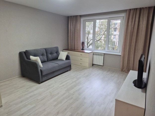 Купить квартиру в Москве. Вариант № 8619468, 3, площадь -  квм, цена 10800000 рублей