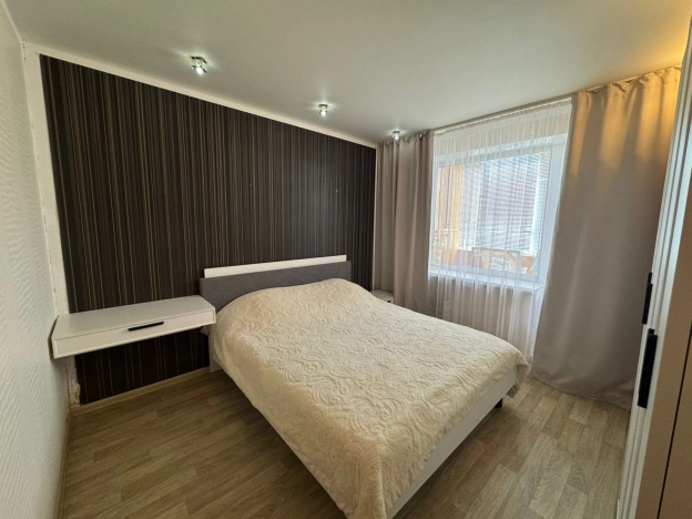 Купить трехкомнатную квартиру в Республике Татарстан (татарстан). Вариант № 4007434, 8, площадь -  квм, цена 7500000 рублей