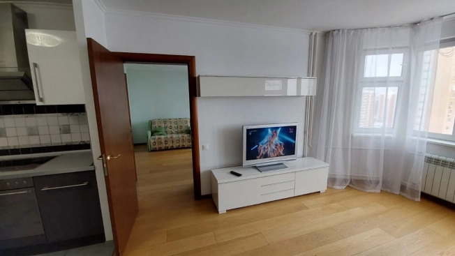 Купить двухкомнатную квартиру на вторичке в Москве. Вариант № 9556603, 29, площадь -  квм, цена 17000000 рублей