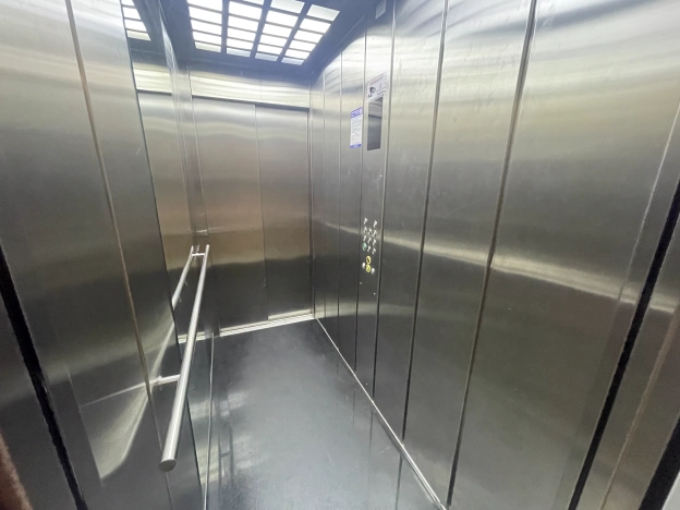 Купить двухкомнатную квартиру на улице Виктора Гакуна в Калининграде. Вариант № 337949, 29, площадь -  квм, цена 9100000 рублей