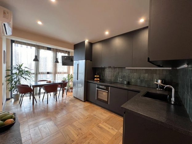 Купить трехкомнатную квартиру в Микрорайоне Новые Химки, Химки в Химках. Вариант № 9265978, 2, площадь -  квм, цена 21699000 рублей