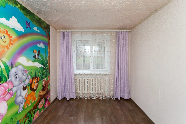 Купить трехкомнатную квартиру на улице Молодёжная в Владимирской области. Вариант № 7865647, 15, площадь -  квм, цена 4800000 рублей