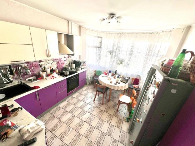 Купить квартиру в районе Марьино в Москве. Вариант № 27824, 3, площадь -  квм, цена 21000000 рублей