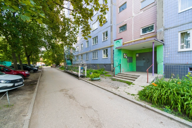 Купить трехкомнатную квартиру на улице Касимовское шоссе в Рязани. Вариант № 799112, 15, площадь -  квм, цена 6650000 рублей