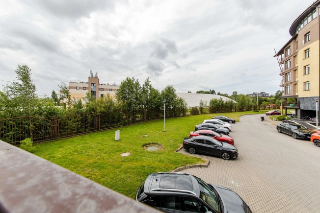 Купить квартиру на вторичке у метро Беговая в Санкт-Петербурге. Вариант № 956858, 25, площадь -  квм, цена 16300000 рублей