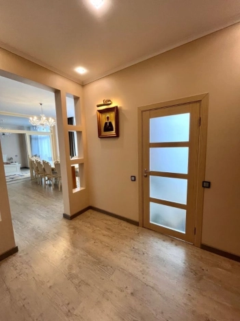 Купить квартиру в Москве. Вариант № 9653351, 25, площадь - квм, цена 7500000 рублей