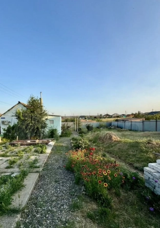 Купить дом в Элисте. Вариант № 51600, 10, площадь -  квм, цена 3500000 рублей