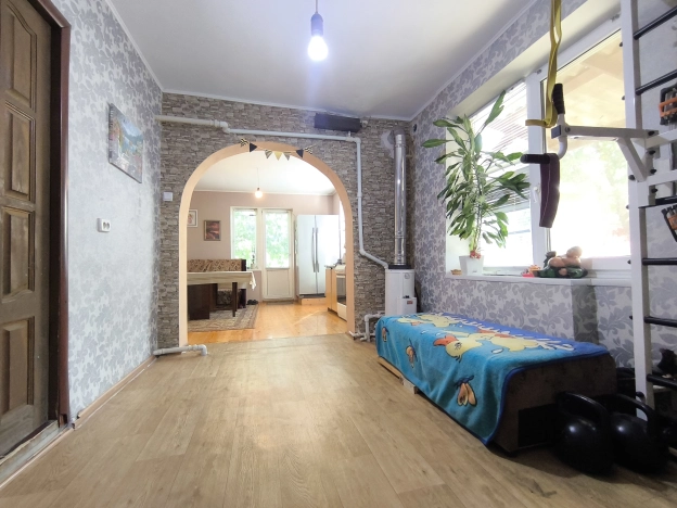 Купить дом на улице Везельская в Белгороде. Вариант № 6768580, 8, площадь -  квм, цена 5700000 рублей