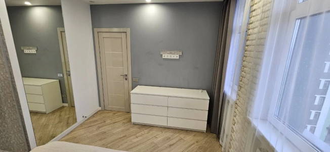 Купить квартиру в Москве. Вариант № 9717826, 4, площадь -  квм, цена 17200000 рублей