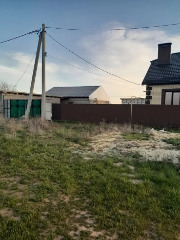 Купить земельный участок на улице Заречная в Республике Калмыкия. Вариант № 34546, 6, площадь -  квм, цена 600000 рублей