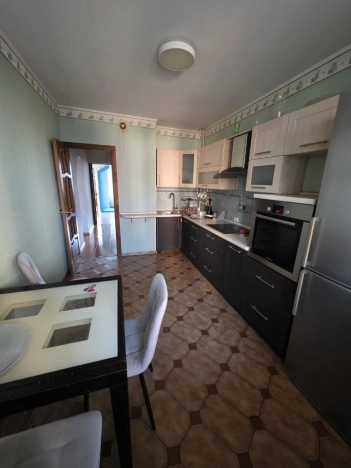 Купить квартиру в районе Очаково-Матвеевское в Москве. Вариант № 2901083, 4, площадь -  квм, цена 21000000 рублей