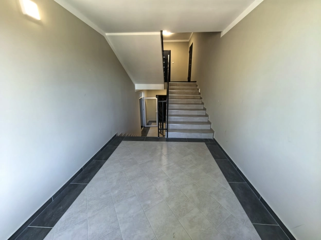 Снять квартиру в Калининградской области. Вариант № 2393594, 22, площадь - квм, цена 35000 рублей