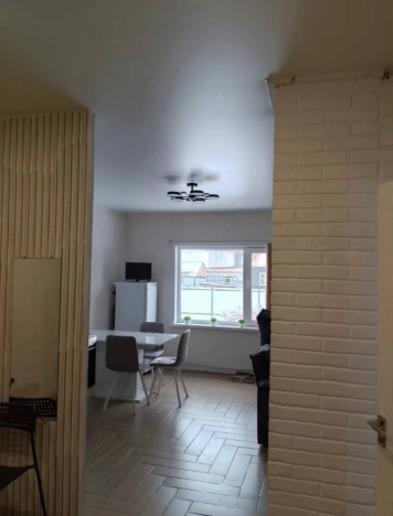 Купить дом на улице Административная в Иркутской области. Вариант № 7993319, 8, площадь -  квм, цена 11800000 рублей