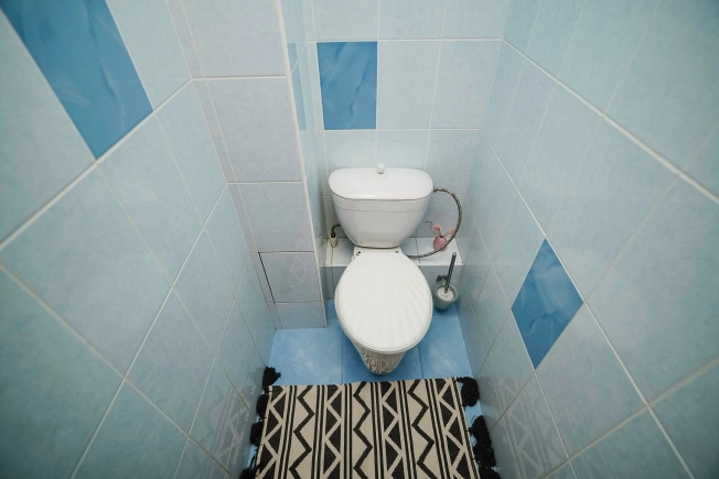 Купить двухкомнатную квартиру в Омске. Вариант № 6816396, 17, площадь -  квм, цена 6850000 рублей