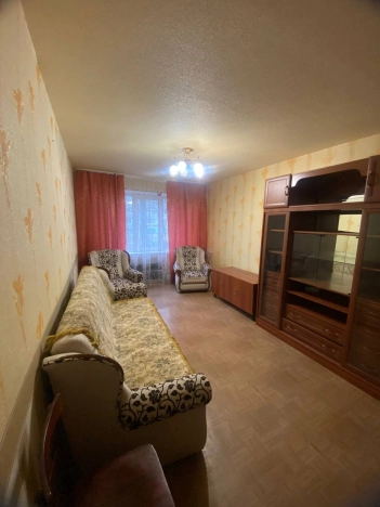 Купить двухкомнатную квартиру на улице Мира в Владимирской области. Вариант № 10247173, 10, площадь -  квм, цена 2890000 рублей