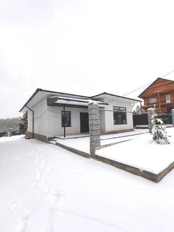 Купить дом на улице Административная в Иркутской области. Вариант № 8335675, 1, площадь - квм, цена 9500000 рублей