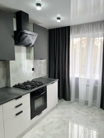 Купить квартиру на улице Университетский проспект в Волгограде. Вариант № 8051280, 0, площадь - квм, цена 5950000 рублей