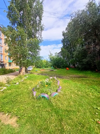 Купить двухкомнатную квартиру на улице Космический проспект в Омске. Вариант № 329501, 14, площадь -  квм, цена 3450000 рублей