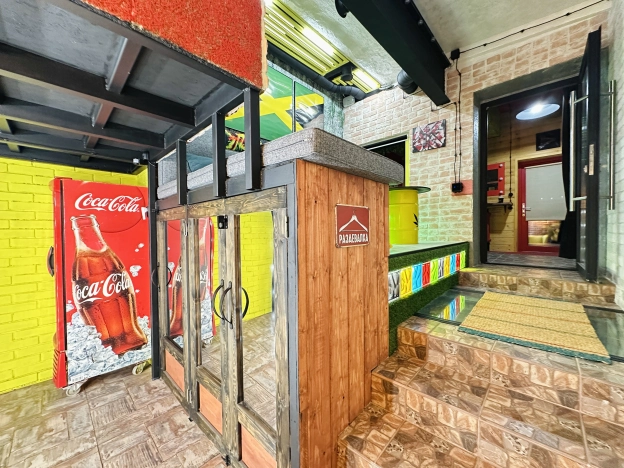 Купить квартиру в Москве. Вариант № 8168989, 25, площадь -  квм, цена 11999999 рублей