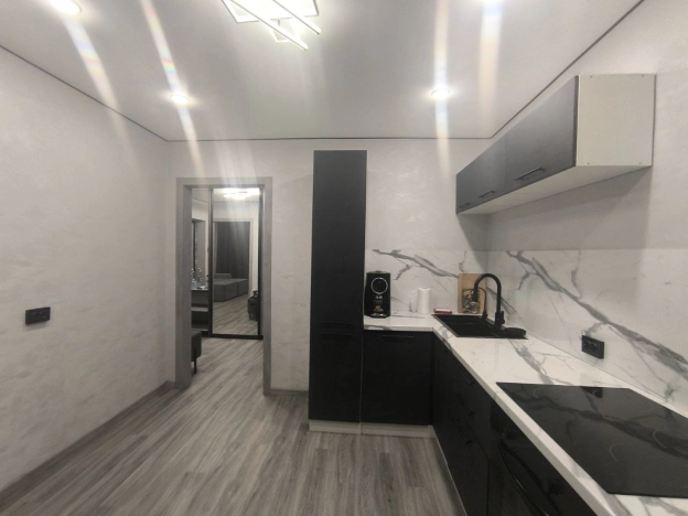 Снять квартиру в Тобольске. Вариант № 10156592, 2, площадь -  квм, цена 45000 рублей