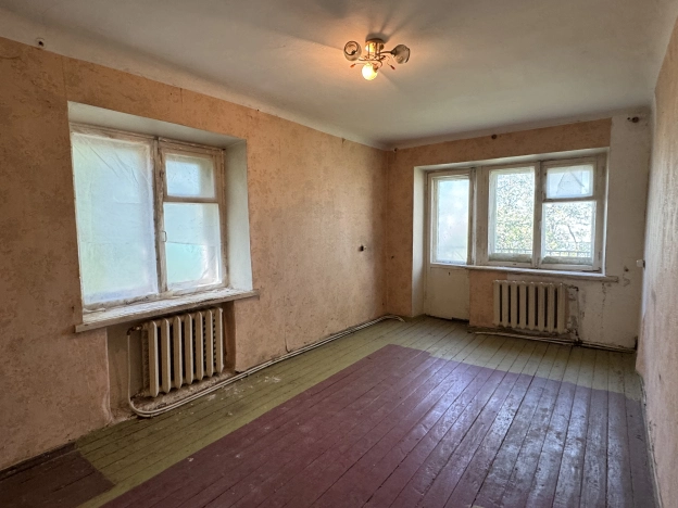 Купить квартиру на улице Лакина в Владимире. Вариант № 18075, 6, площадь -  квм, цена 2350000 рублей