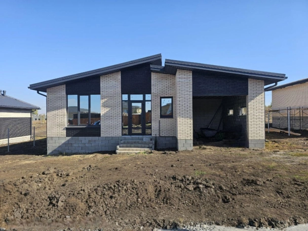 Купить дом на улице Везельская в Белгороде. Вариант № 6806984, 0, площадь -  квм, цена 10200000 рублей