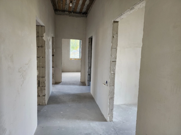 Купить дом в районе Заельцовский в Новосибирске. Вариант № 6622771, 24, площадь -  квм, цена 7500000 рублей