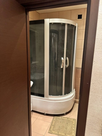 Купить квартиру в Ленинградской области. Вариант № 3965649, 8, площадь -  квм, цена 10800000 рублей