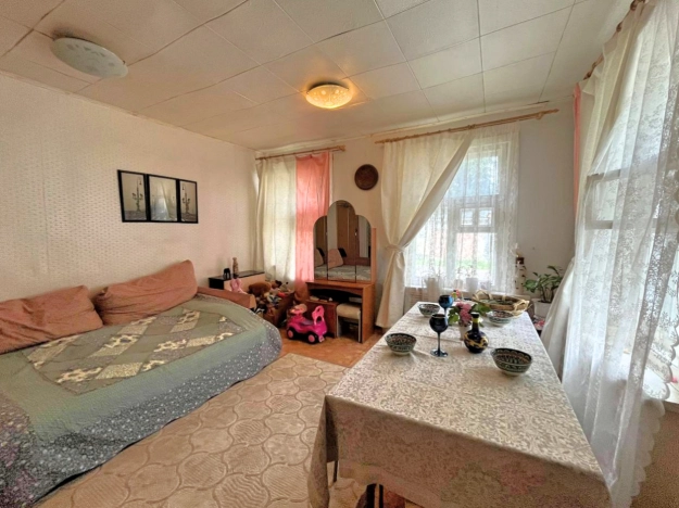 Купить четырехкомнатную квартиру в Вологде. Вариант № 55625, 4, площадь -  квм, цена 3800000 рублей