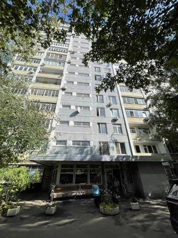 Купить квартиру в Москве. Вариант № 3215975, 41, площадь - квм, цена 64000000.0000 рублей