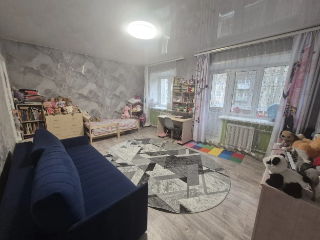 Купить двухкомнатную квартиру на улице Мира в Владимирской области. Вариант № 10294703, 7, площадь -  квм, цена 3350000 рублей