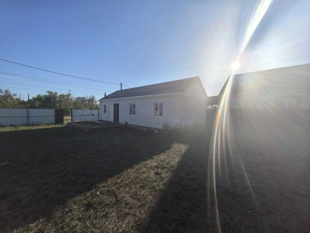 Купить дом в Элисте. Вариант № 3823064, 17, площадь -  квм, цена 4900000 рублей