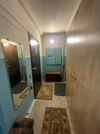 Купить трехкомнатную квартиру на улице Жилмассив в Новосибирской области. Вариант № 9739552, 13, площадь -  квм, цена 8500000 рублей