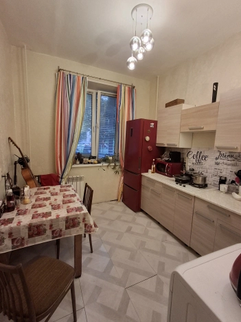 Купить квартиру в Москве. Вариант № 3082903, 4, площадь - квм, цена 27700000.0000 рублей