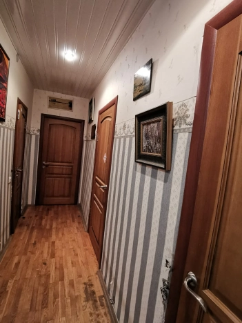 Купить четырехкомнатную квартиру на вторичке в Московской области. Вариант № 5521386, 13, площадь - квм, цена 28000000 рублей