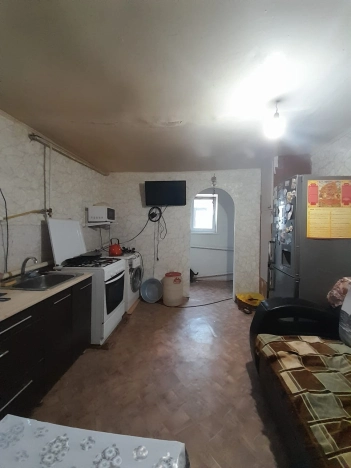 Купить дом на улице Мечникова в Элисте. Вариант № 17872, 10, площадь -  квм, цена 3500000 рублей