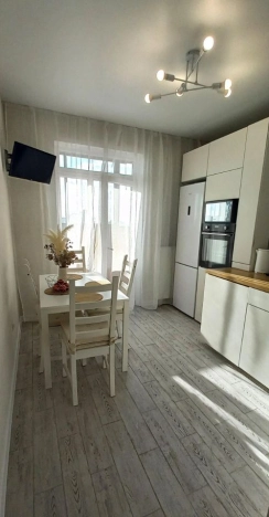 Снять квартиру на улице Адриена Лежена в Новосибирске. Вариант № 8534455, 3, площадь -  квм, цена 38000 рублей