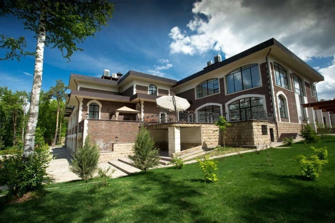 Купить дом в Видном. Вариант № 28785, 4, площадь -  квм, цена 2800000000 рублей